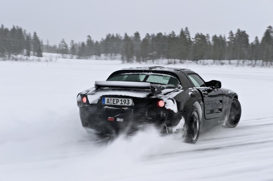  Mercedes-Benz SLS AMG 2010 года  (фото 291 из 526)
